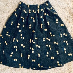 1950s-Style Charcoal Gray Felted Circle Skirt with Yellow and Green Woven Print